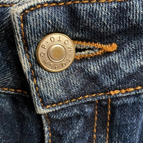 TOPSHOP MOTO denim mini skirt frayed hem 5 pockets zip front button closure 8 - Picture 3 of 12